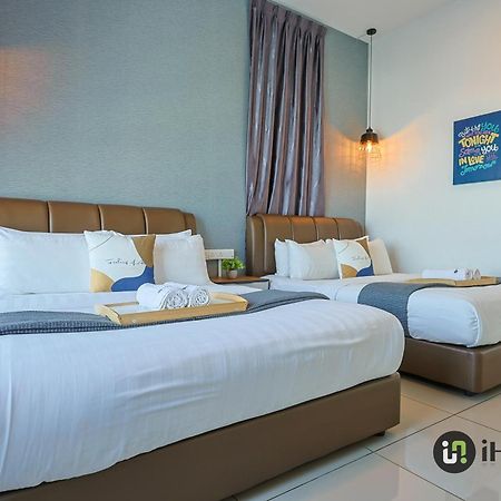 Atlantis Executive Melaka By I Housing Apartment ภายนอก รูปภาพ